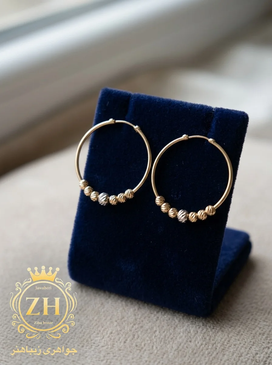 گوشواره طلا ۱۸ عیار با وزن ۲٫۰۴ گرم از بخش طلای کم‌اجرت جواهری زیباهنر