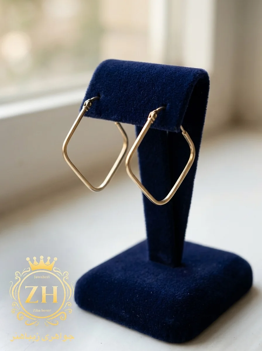 گوشواره حلقه‌ای طلا ۱۸ عیار با وزن ۱٫۴۴ گرم، بخش طلای کم‌اجرت جواهری زیباهنر